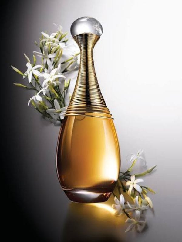 Dior J'Adore Eau De Parfum