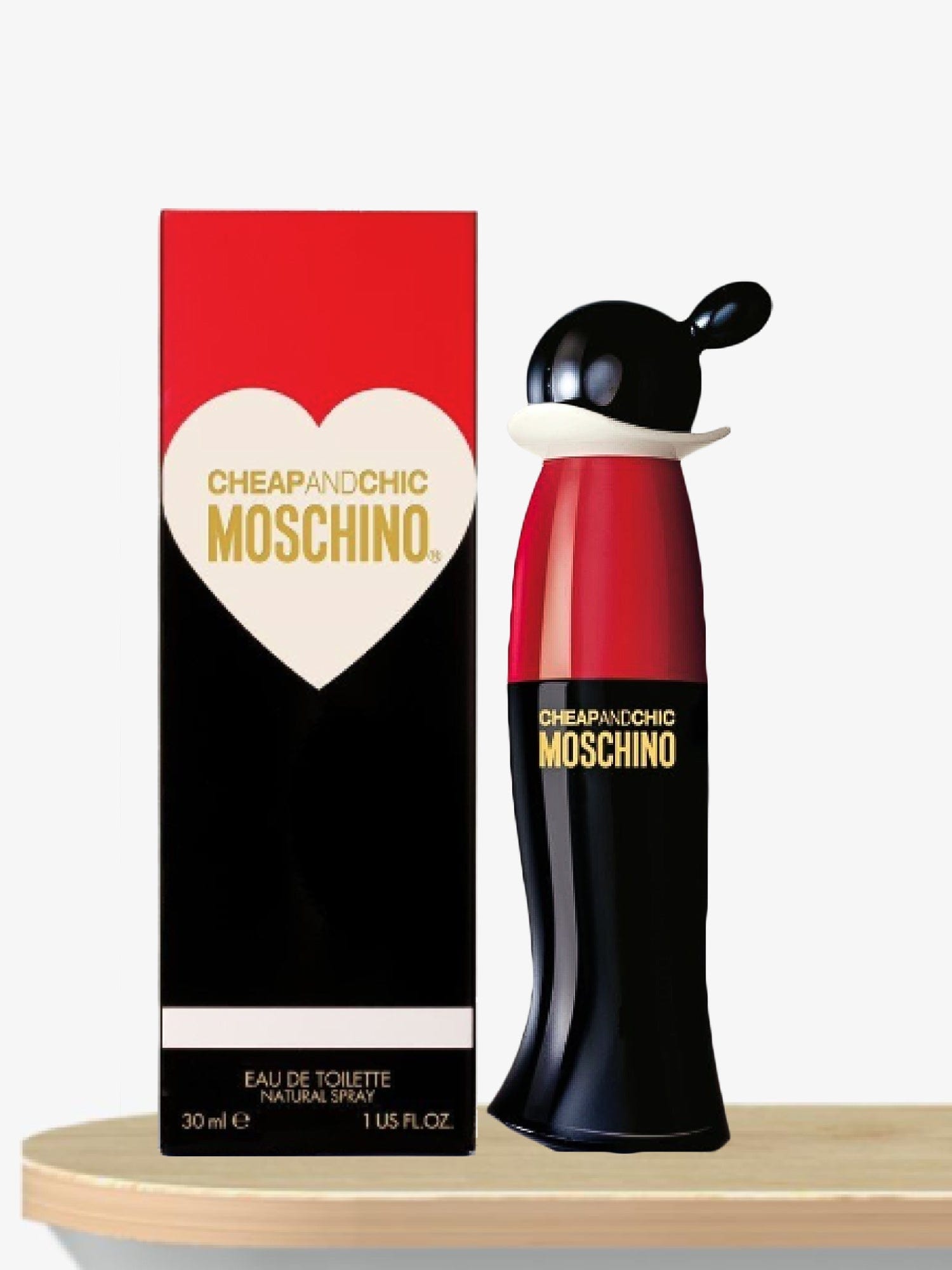 Moschino Cheap And Chic Eau de Toilette 100 mL / Female